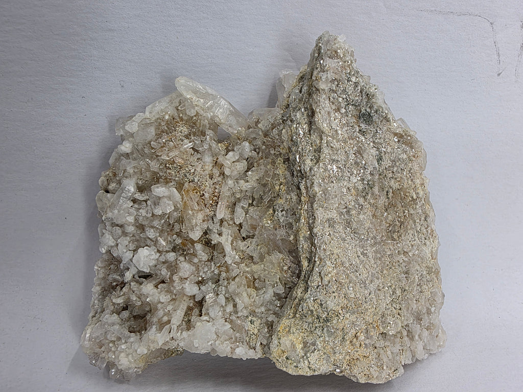 Quarz (Bergkristall) 0,143 kg +/- 9x6x2 cm