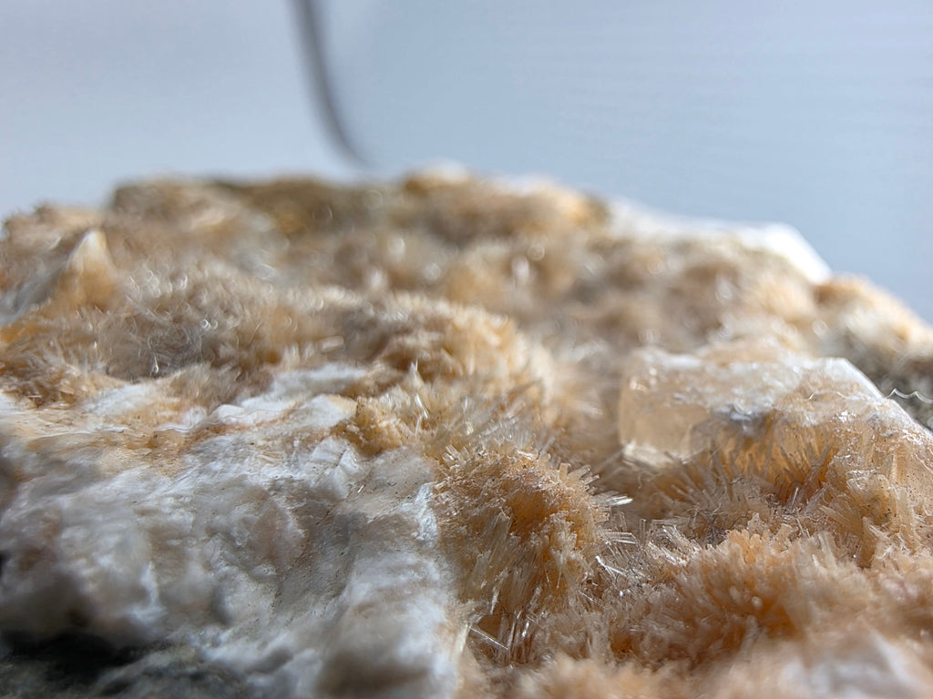 Owkonith 0,533 kg +/- 16x9x3 cm