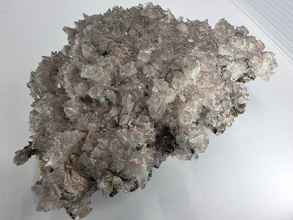 Pyrit mit Calcit 0,732 kg +/- 13x10x5 cm