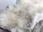 Natrolith 0,5 kg +/- 12x8x3 cm