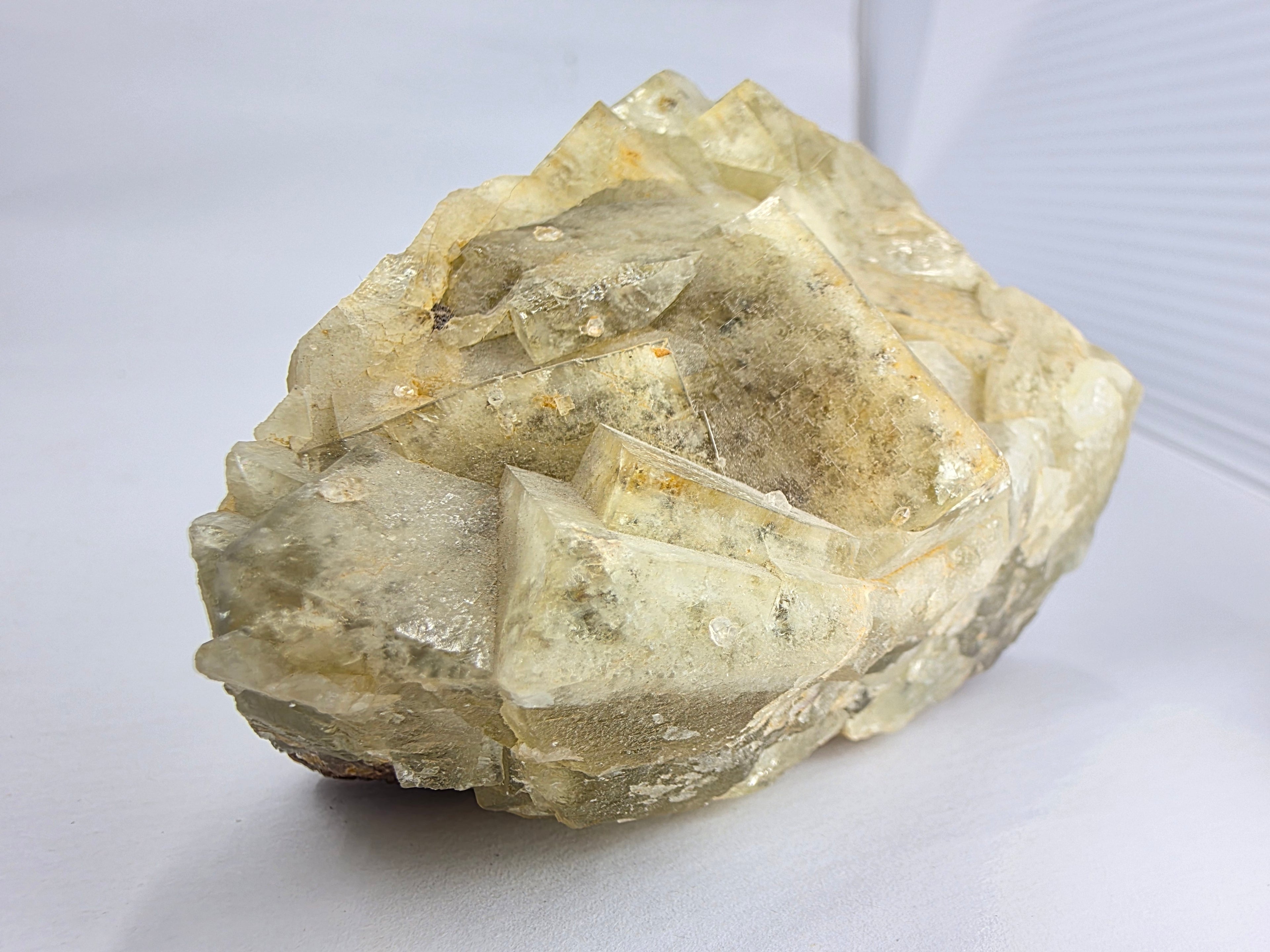 Fluorit 0,364 kg +/- 7x5x5 cm