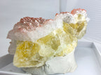 Quarz auf Fluorit 0,2 kg +/- 7x7x6 cm