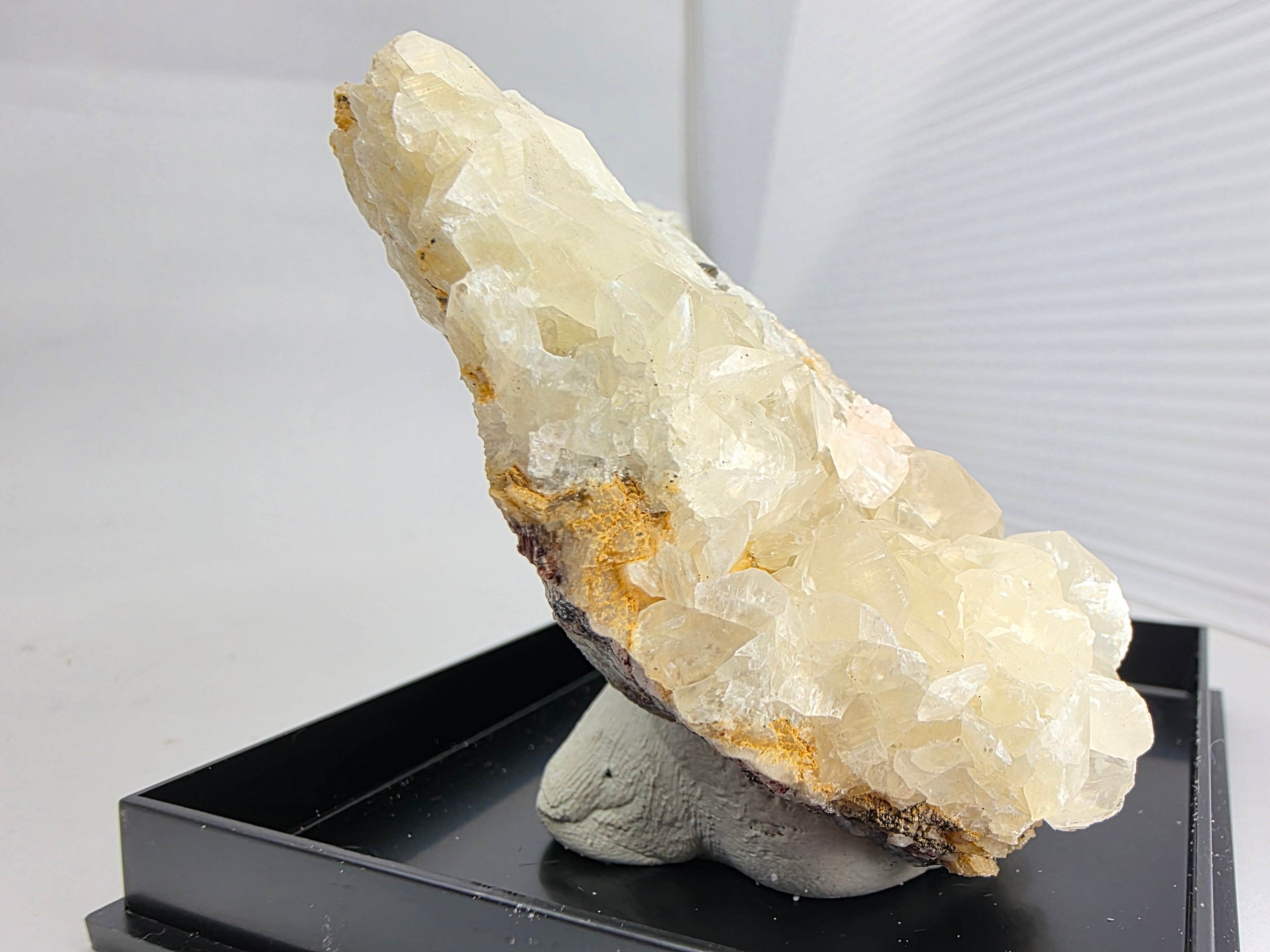 Calcit mit Ankerit und Hämatit 0,24 kg +/- 8x8x3 cm
