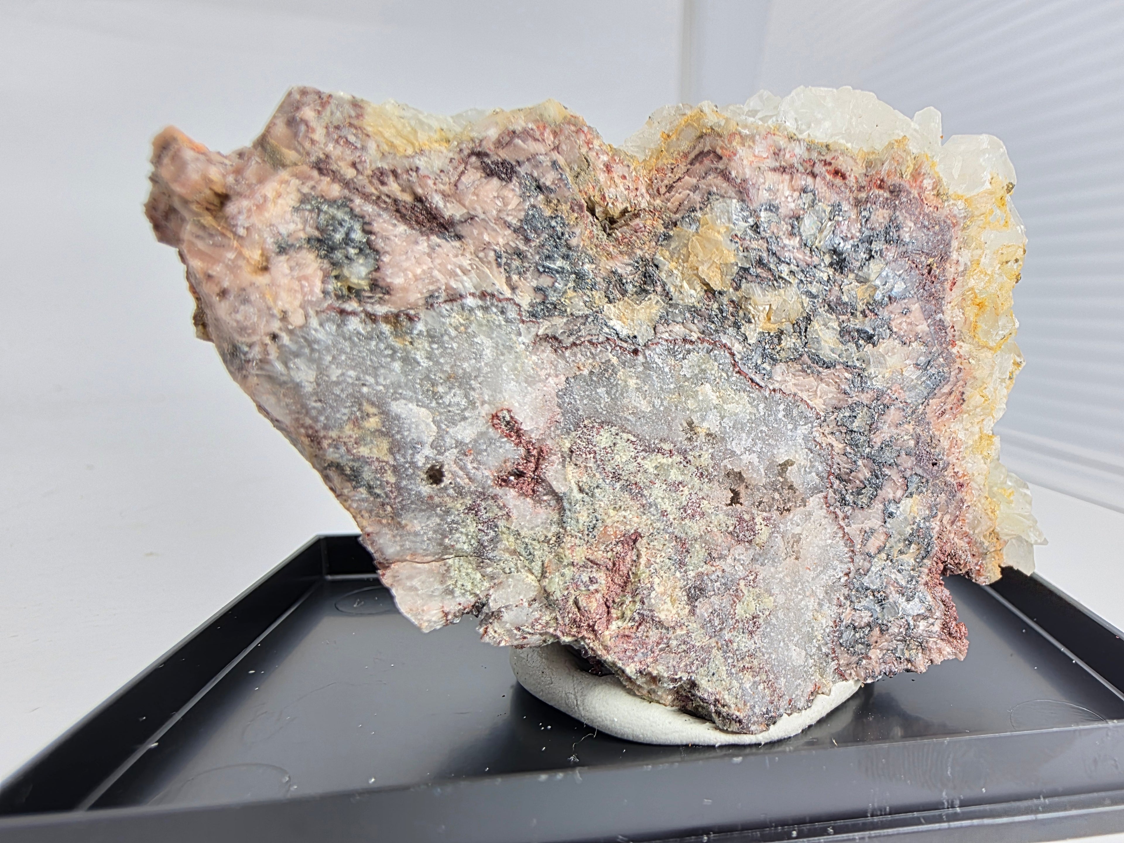 Hyalith auf Feldspat 0,1 kg +/- 7x4x3 cm