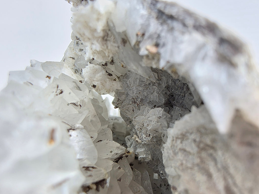 Calcit mit Strontianit 0,11 kg +/- 7x5x5 cm