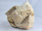 Orthoklas mit Aegirin 0,399 kg +/- 9x6x6 cm