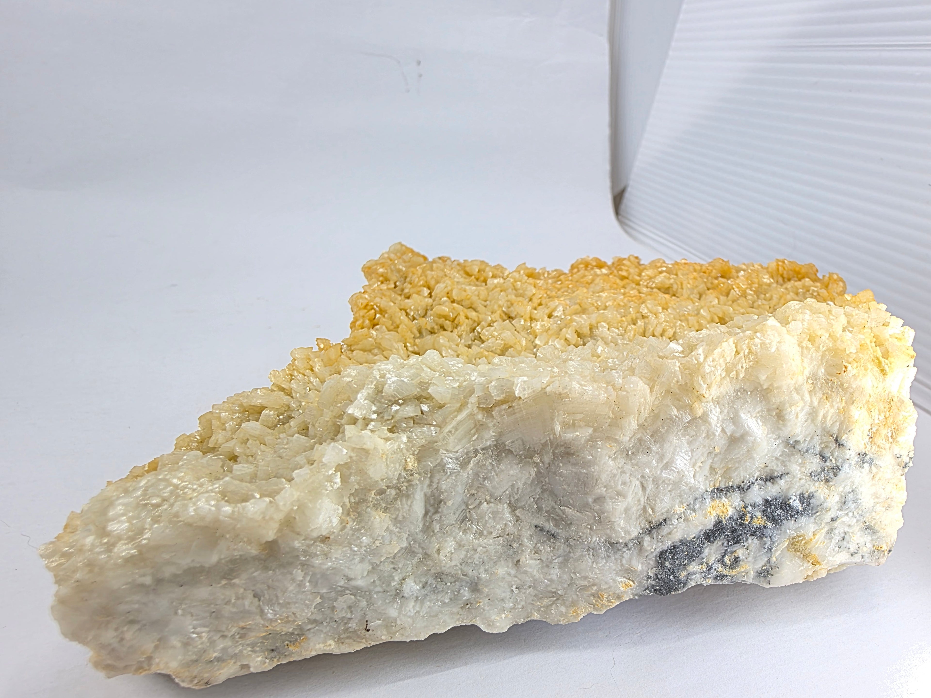 Ankerit 1,205 kg +/- 12x12x4 cm