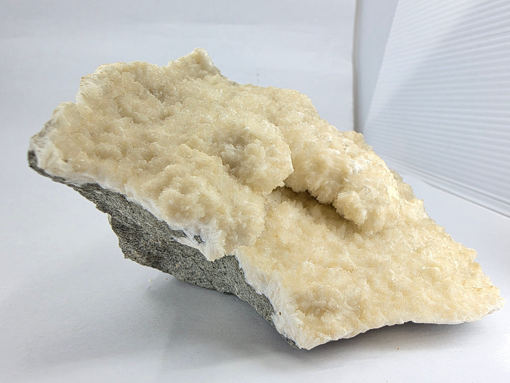 Heulandit 0,901 kg +/- 12x10x7 cm