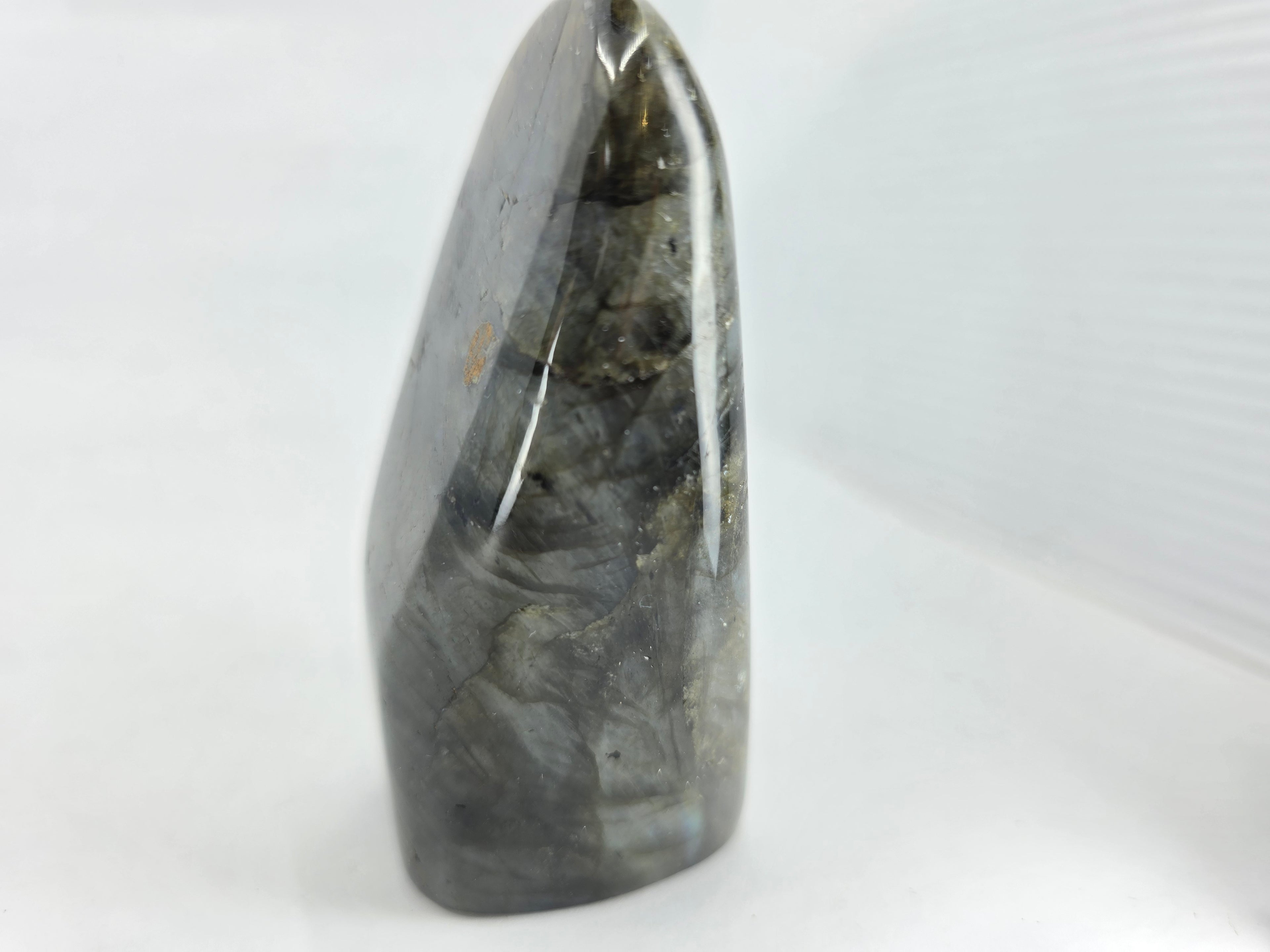 Labradorit (Spektrolith) 0,209 kg +/- 8,5x4x4 cm