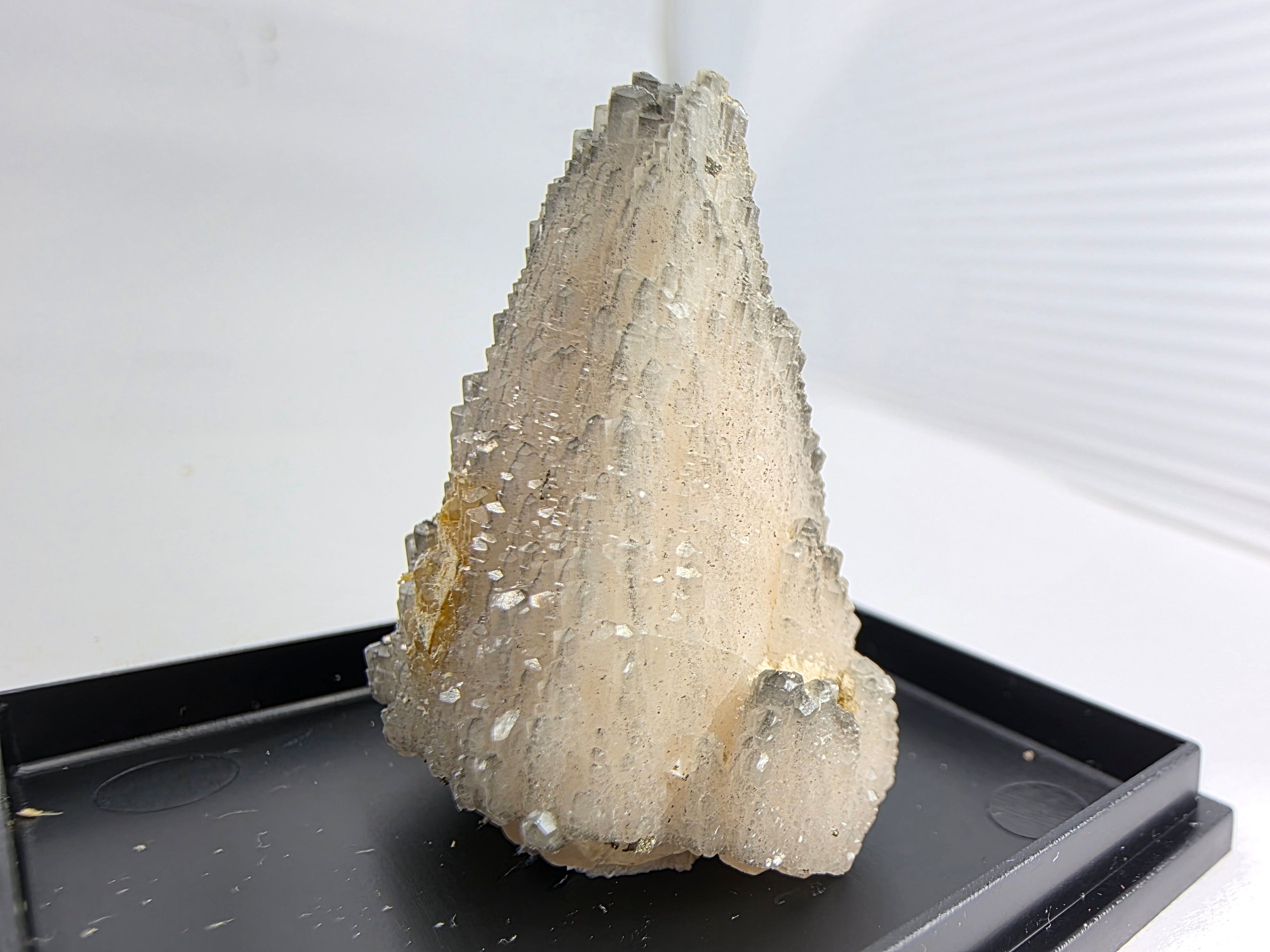 Calcit 0,01 kg +/- 3,5x2x3 cm