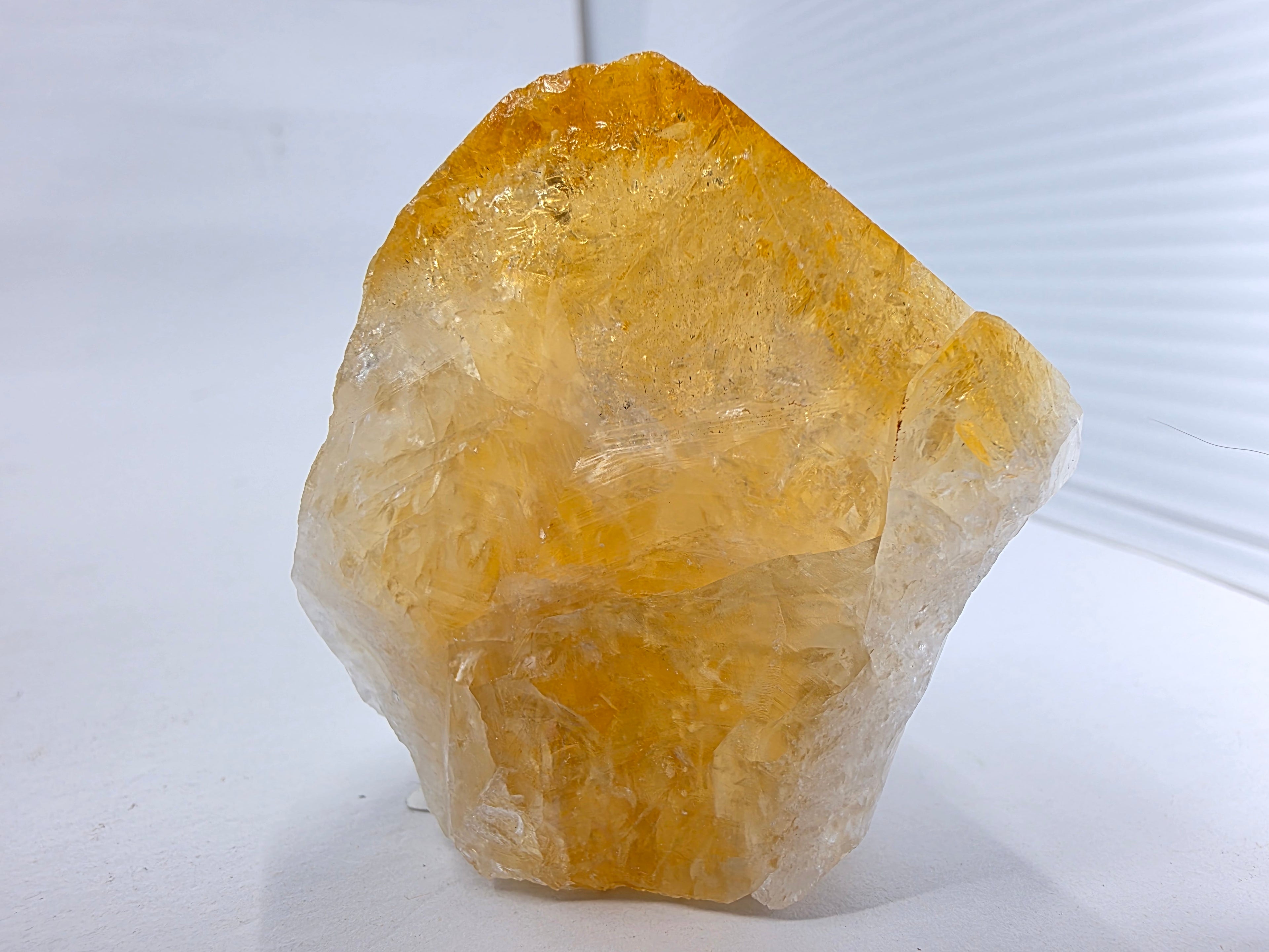Citrin-Spitzen 0,107 kg +/- 5x3,5x5,5 cm