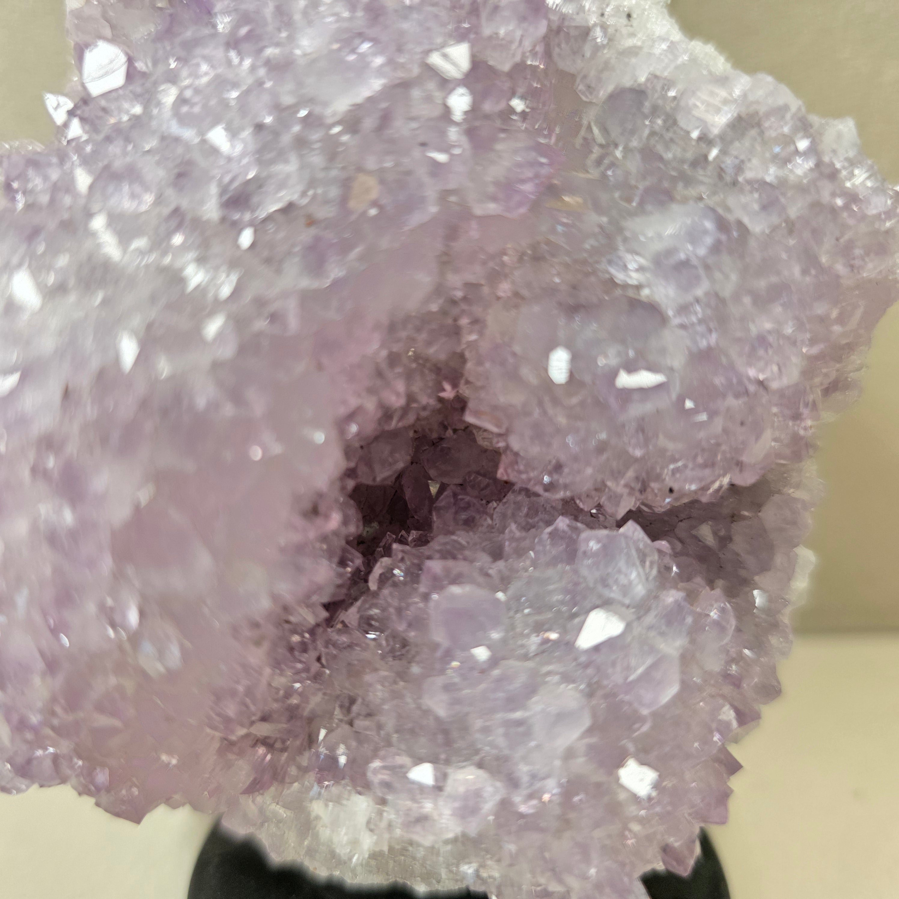 Amethyst 0,59 kg +/- 8x5x10 cm