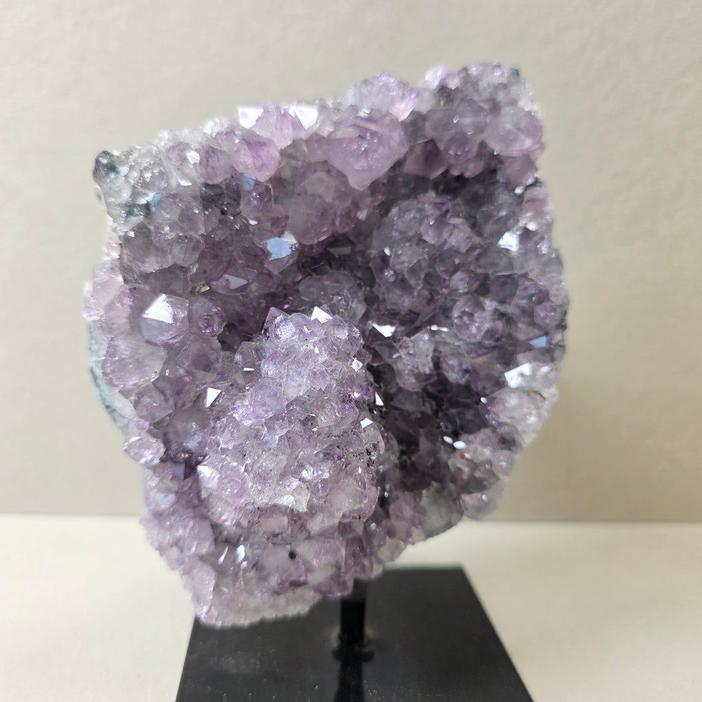 Amethyst 0,93 kg +/- 10x8x10,5 cm