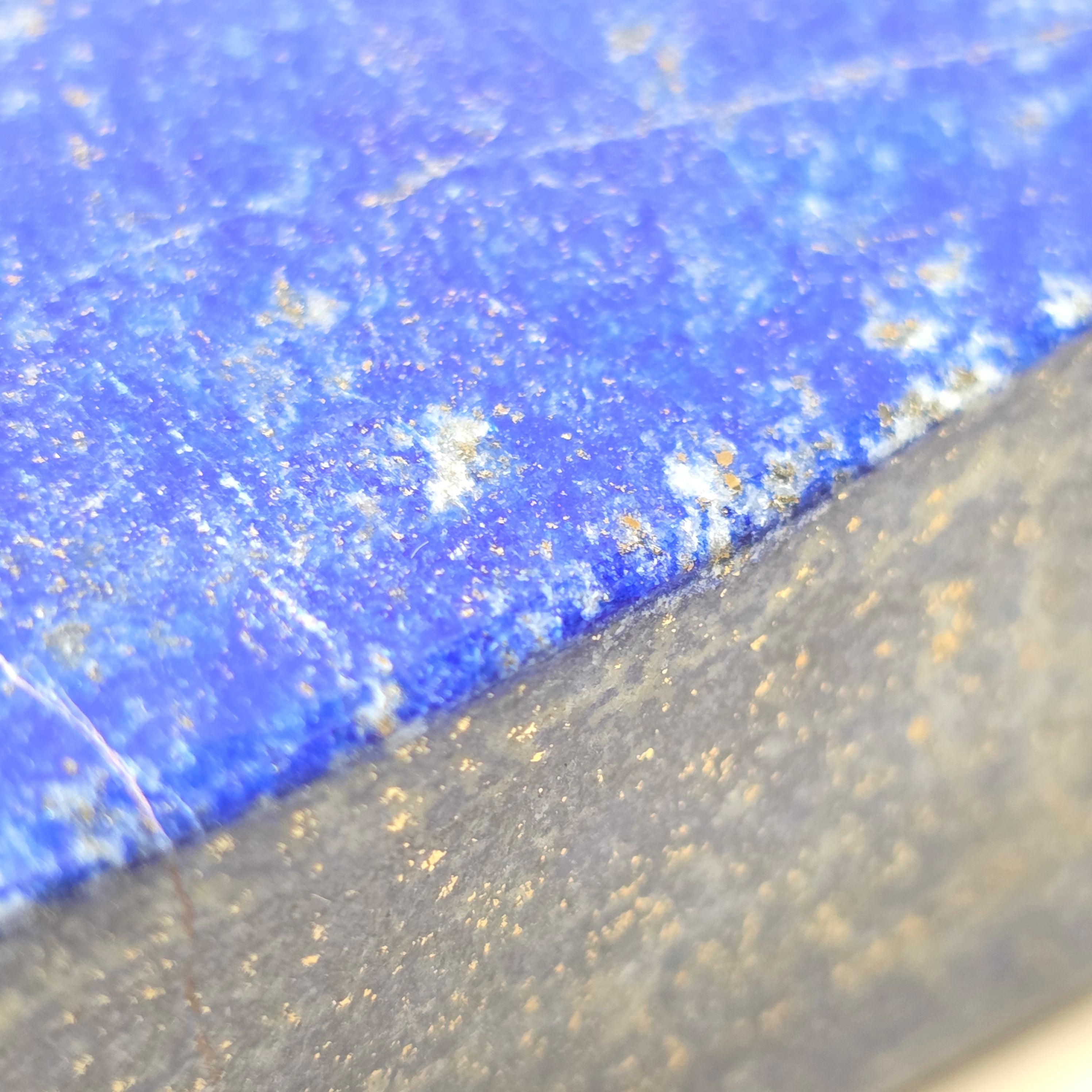 Lapislazuli 0,23 kg +/- 4x3x8 cm