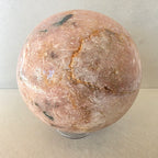 Amethyst Kugel – handgeschliffen +/- 1,99 kg Ø 11,4 cm