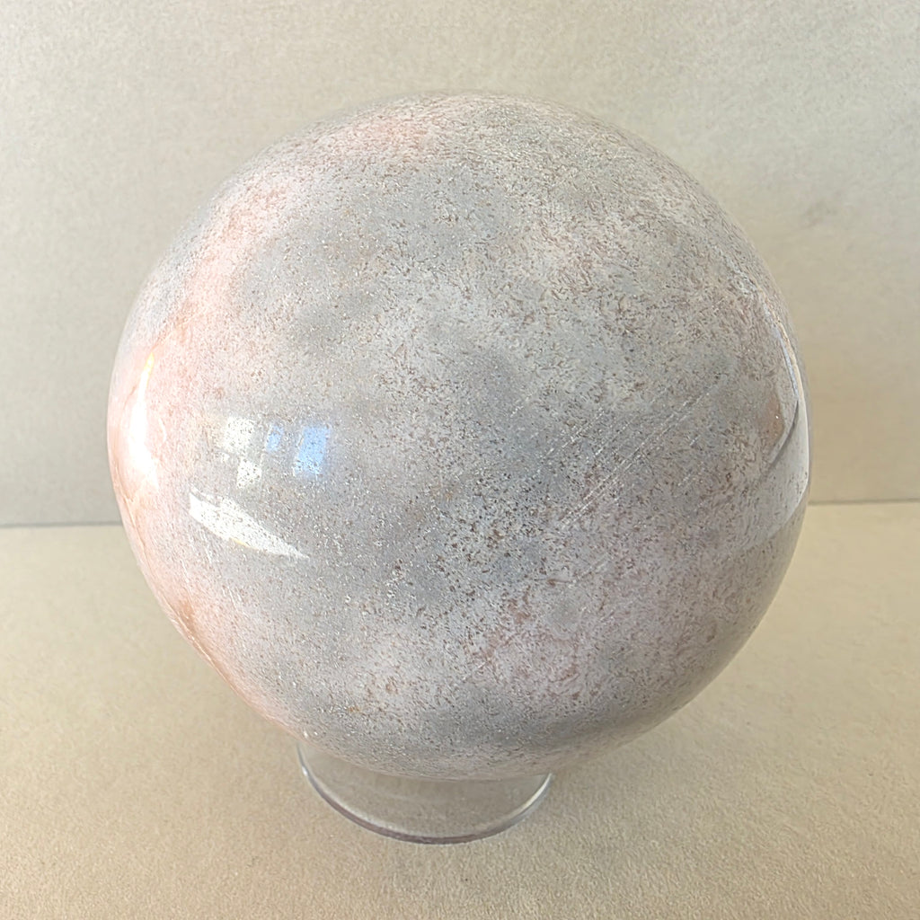 Amethyst Kugel – handgeschliffen +/- 1,27 kg Ø 9,5 cm