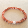 Sonnenstein & Weißquarz – handgefertigtes Reiki-Kugelarmband – limitierte Einzelstücke 6 mm