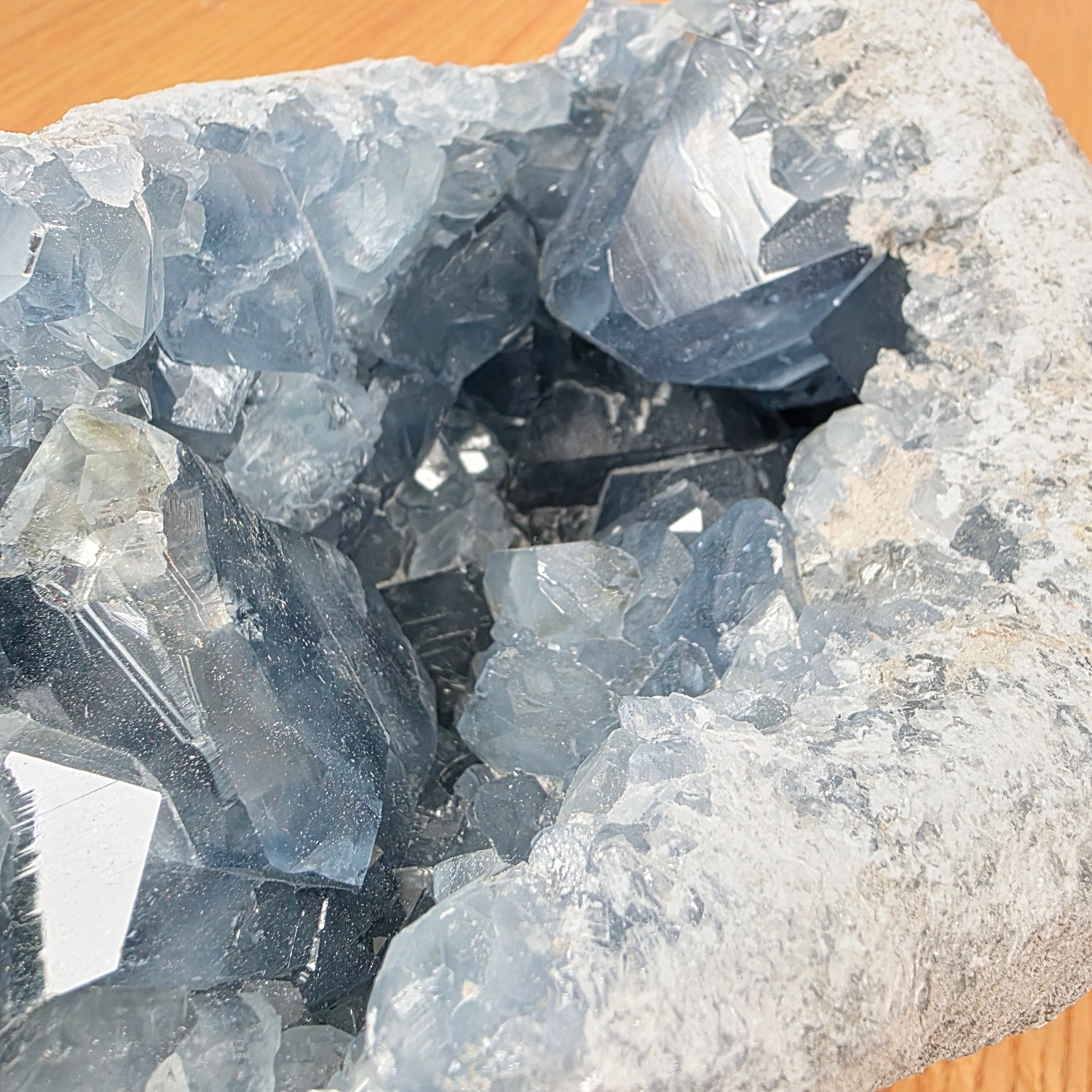 Coelestin+/- 6,88 kg 16x22x12,5 cm
