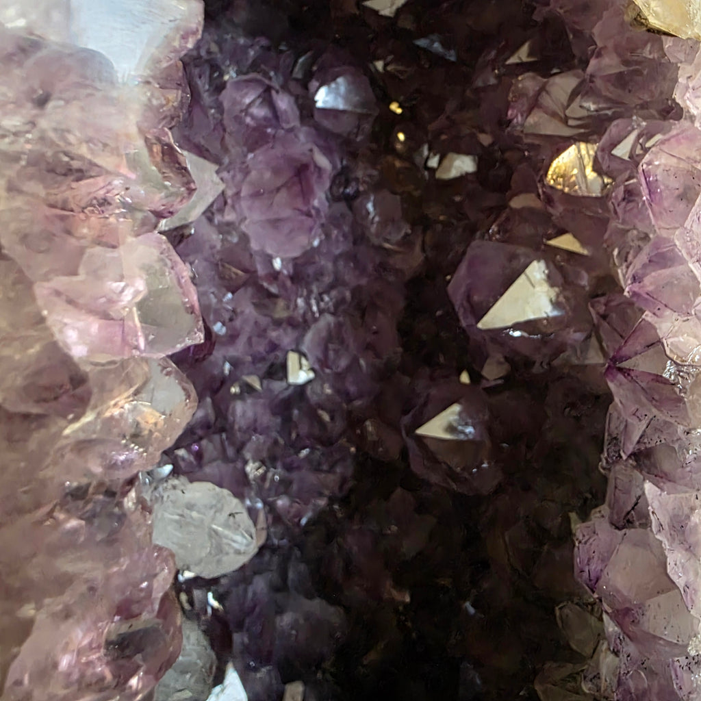 Amethyst +/- 28,1 kg 51x23x18 cm