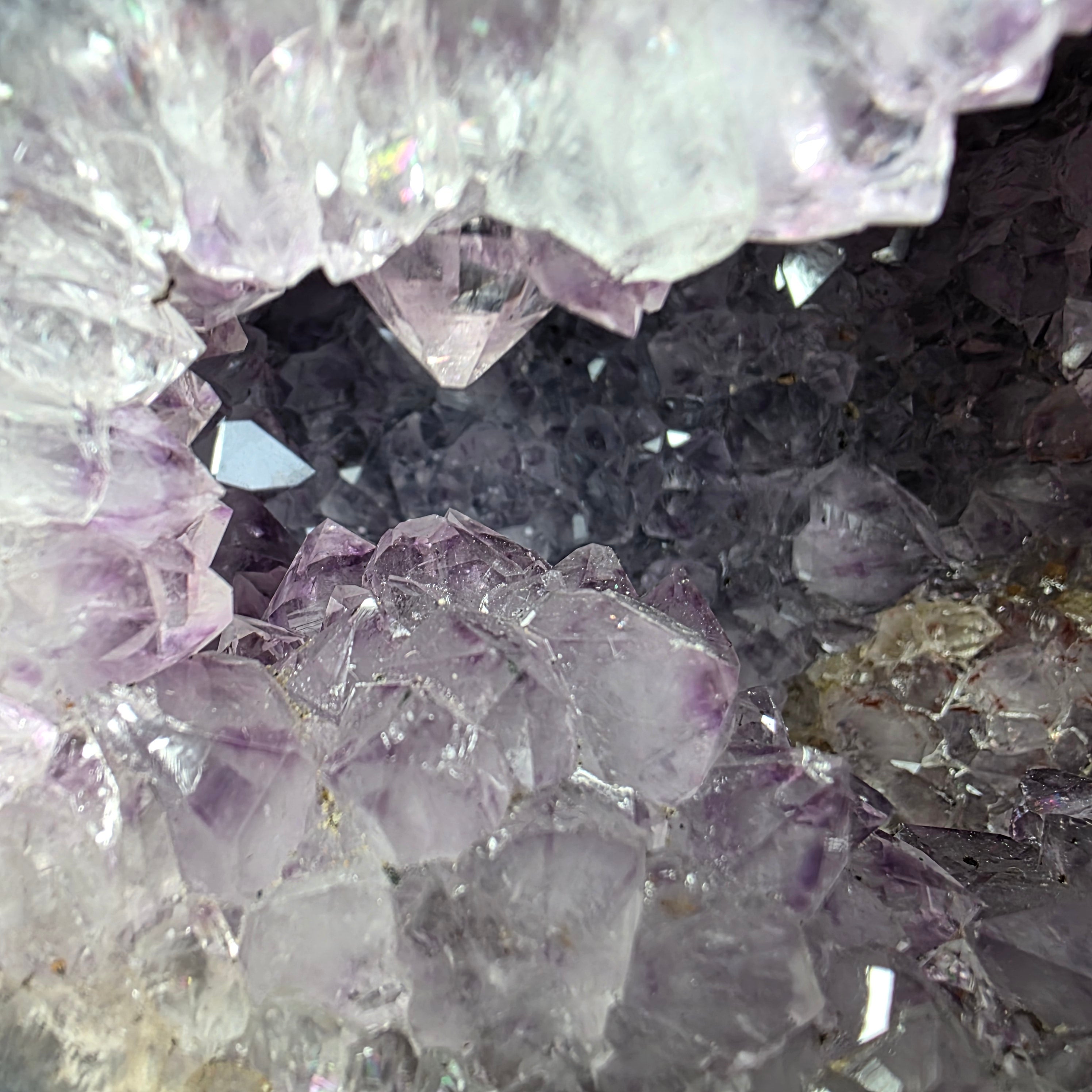Amethyst +/- 5,39 kg 21,5x16x14 cm