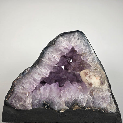 Amethyst +/- 8,55 kg 28,5x22x14 cm