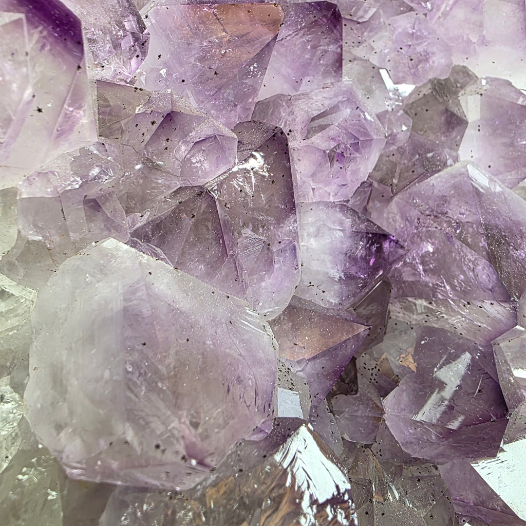 Amethyst +/- 11,76 kg 16x29x14 cm