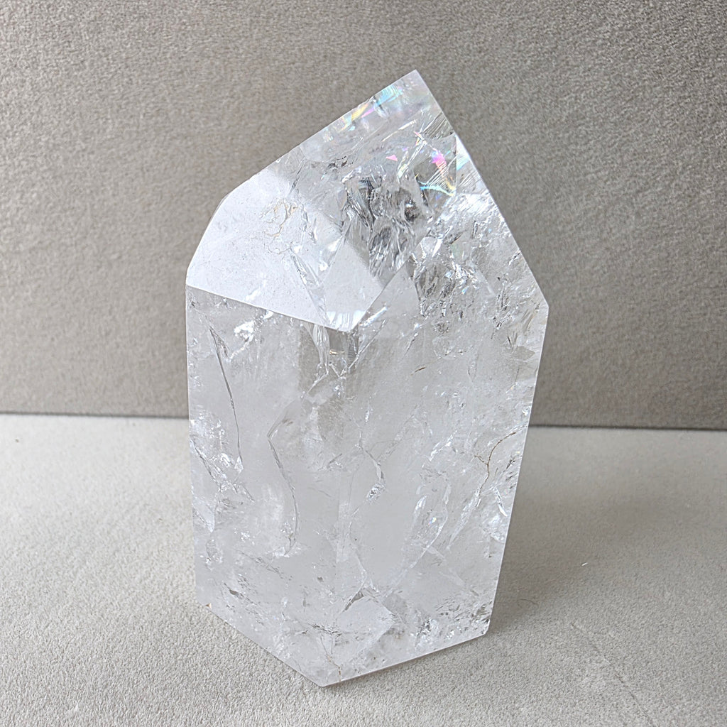Bergkristall +/- 0,218 kg 8x4,5 cm
