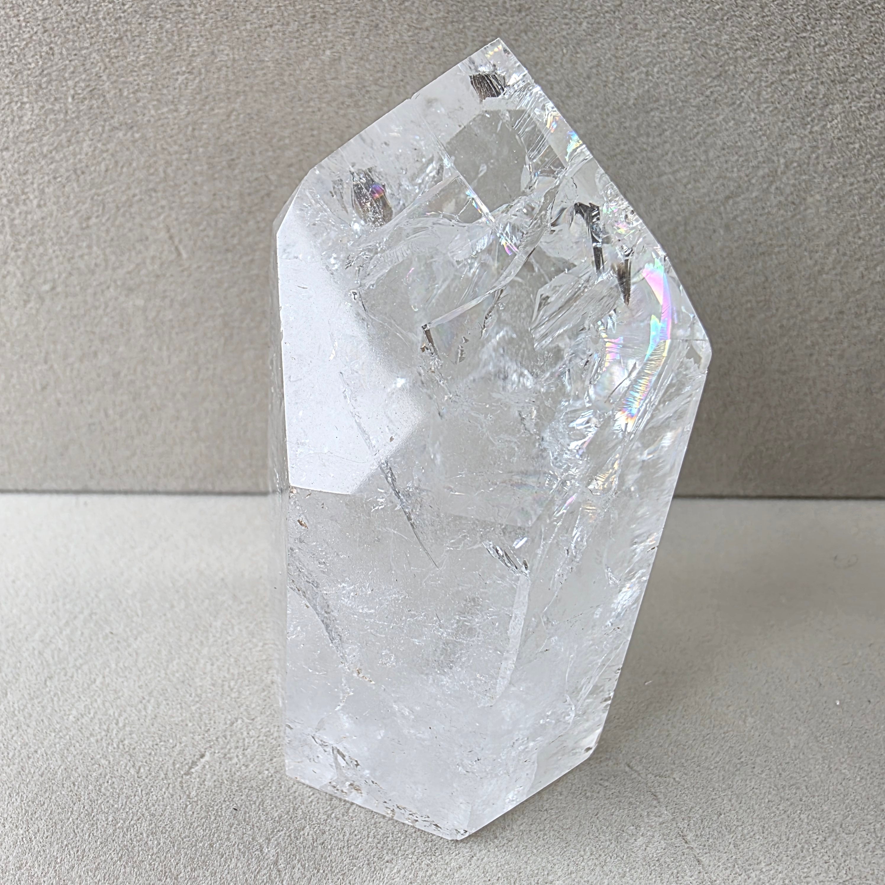 Bergkristall +/- 0,218 kg 8x4,5 cm
