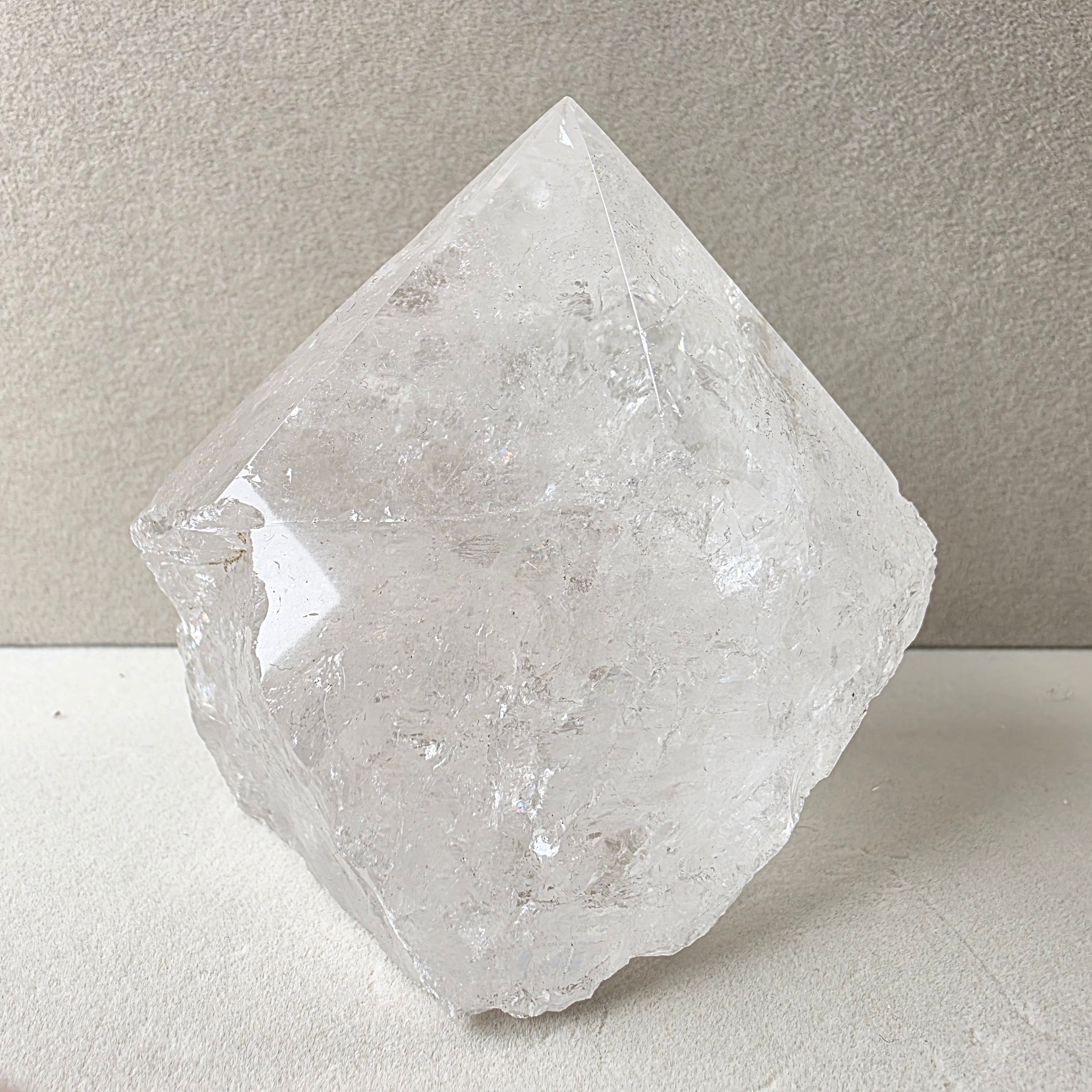 Bergkristall +/- 0,483 kg 9x8 cm