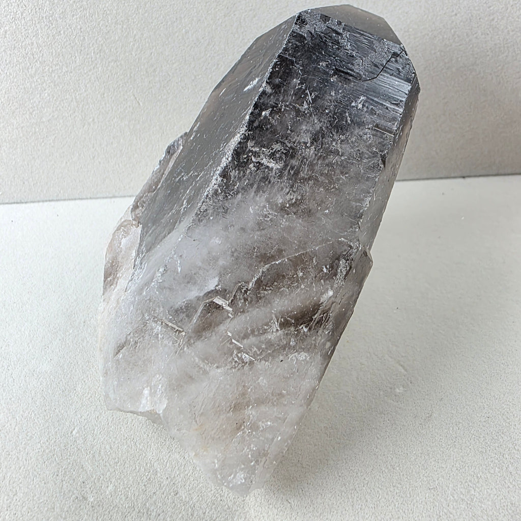 Rauchquarz +/- 0,653 kg 13x11x10 cm