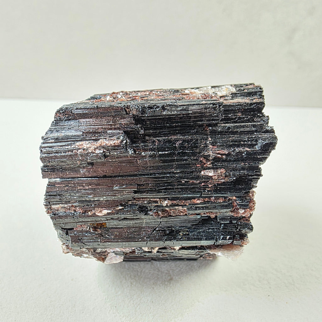 Turmalin Schörl +/- 0,232 kg 4,5x6x4 cm