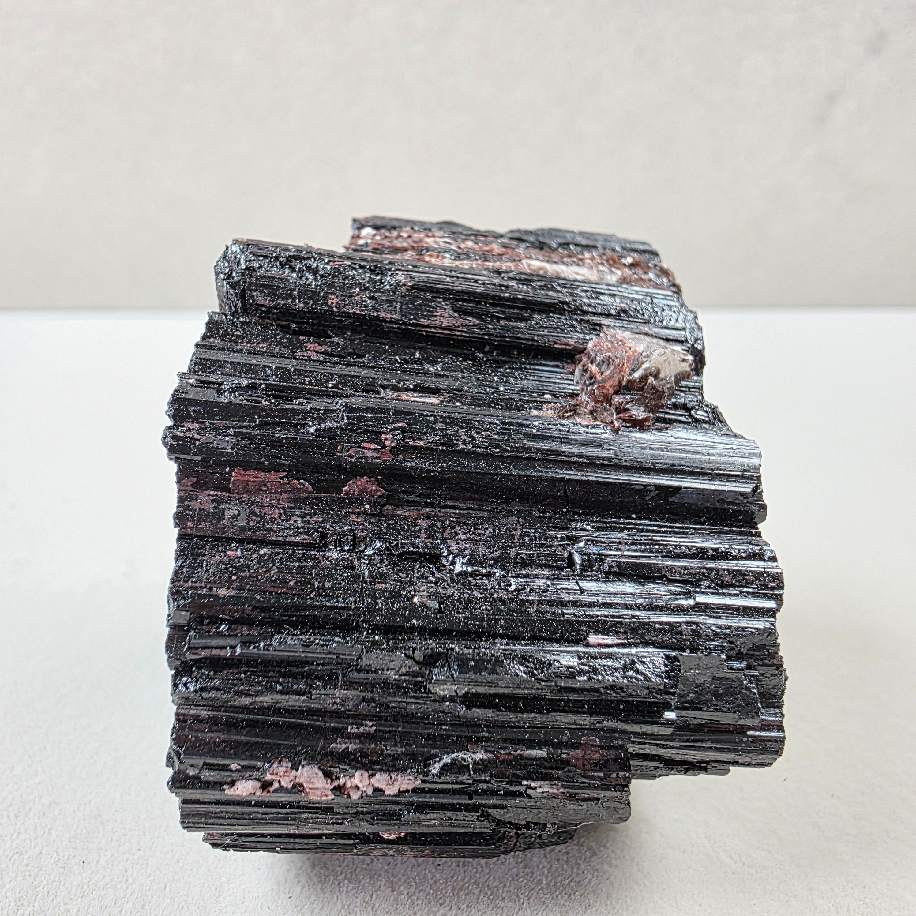 Turmalin Schörl +/- 0,232 kg 4,5x6x4 cm