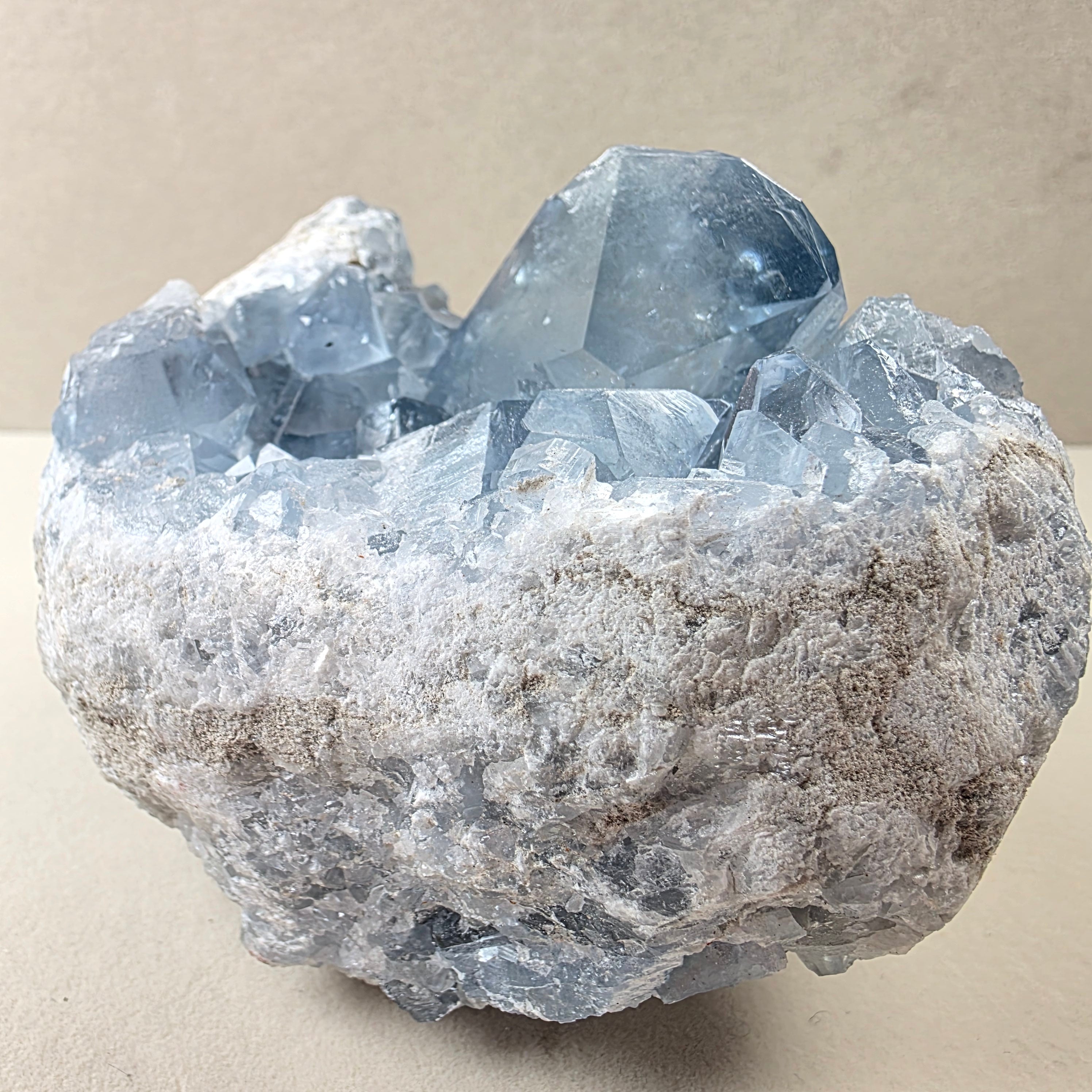 Coelestin +/- 1,27 kg 11x9x7,5 cm