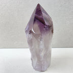 Amethyst +/- 0,168 kg 9x4,5x4 cm