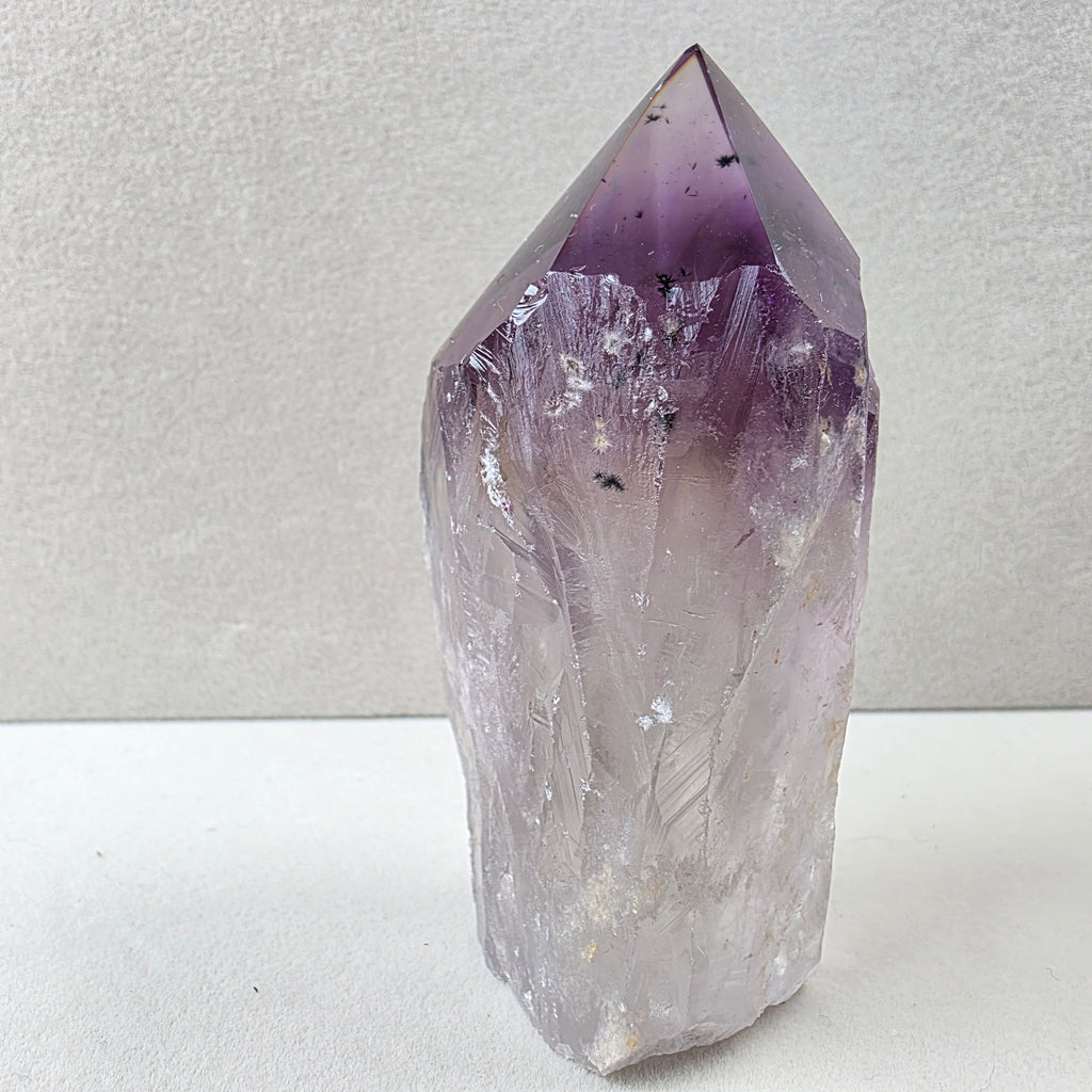 Amethyst +/- 0,168 kg 9x4,5x4 cm