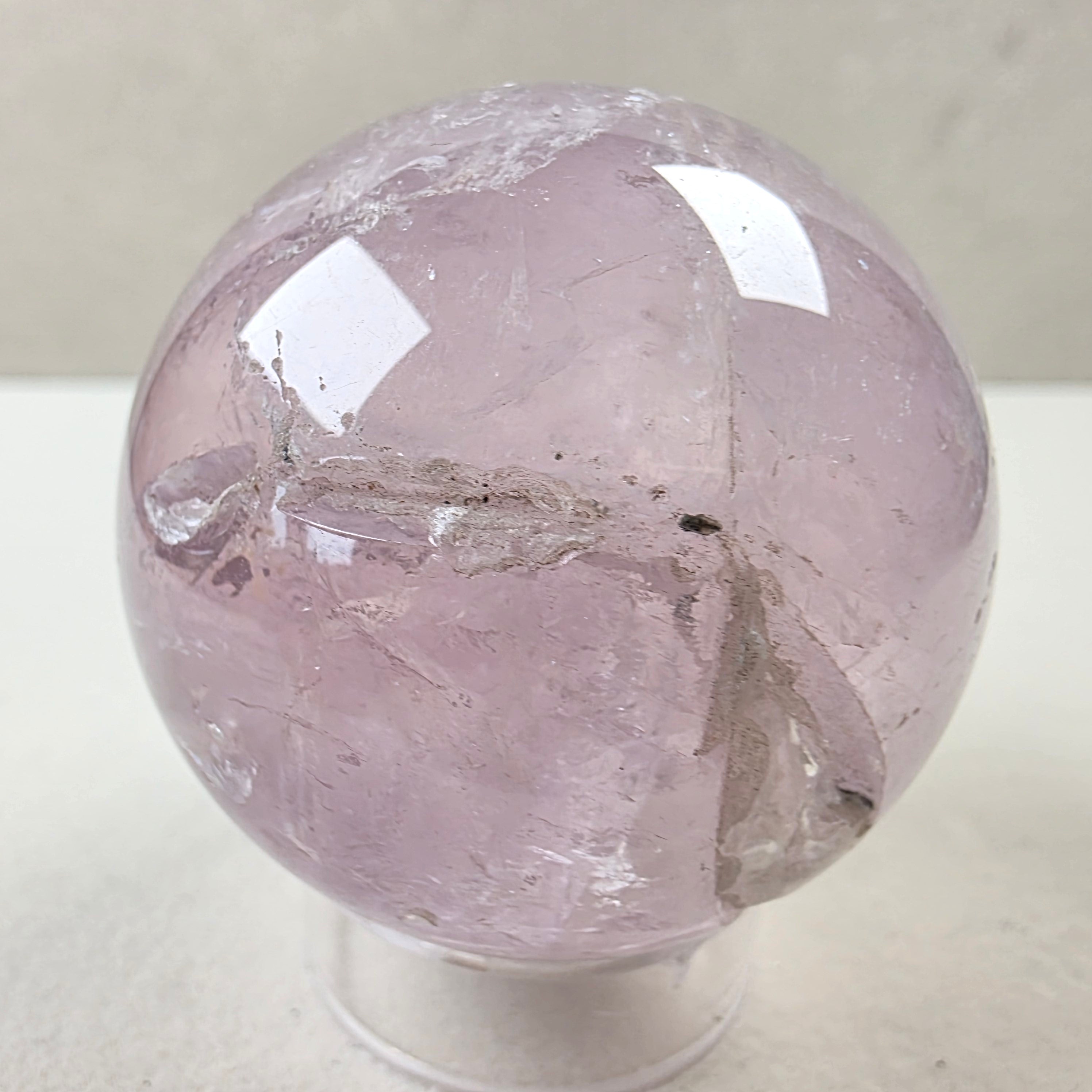 Amethyst Kugel +/- 0,168 kg Ø 5 cm