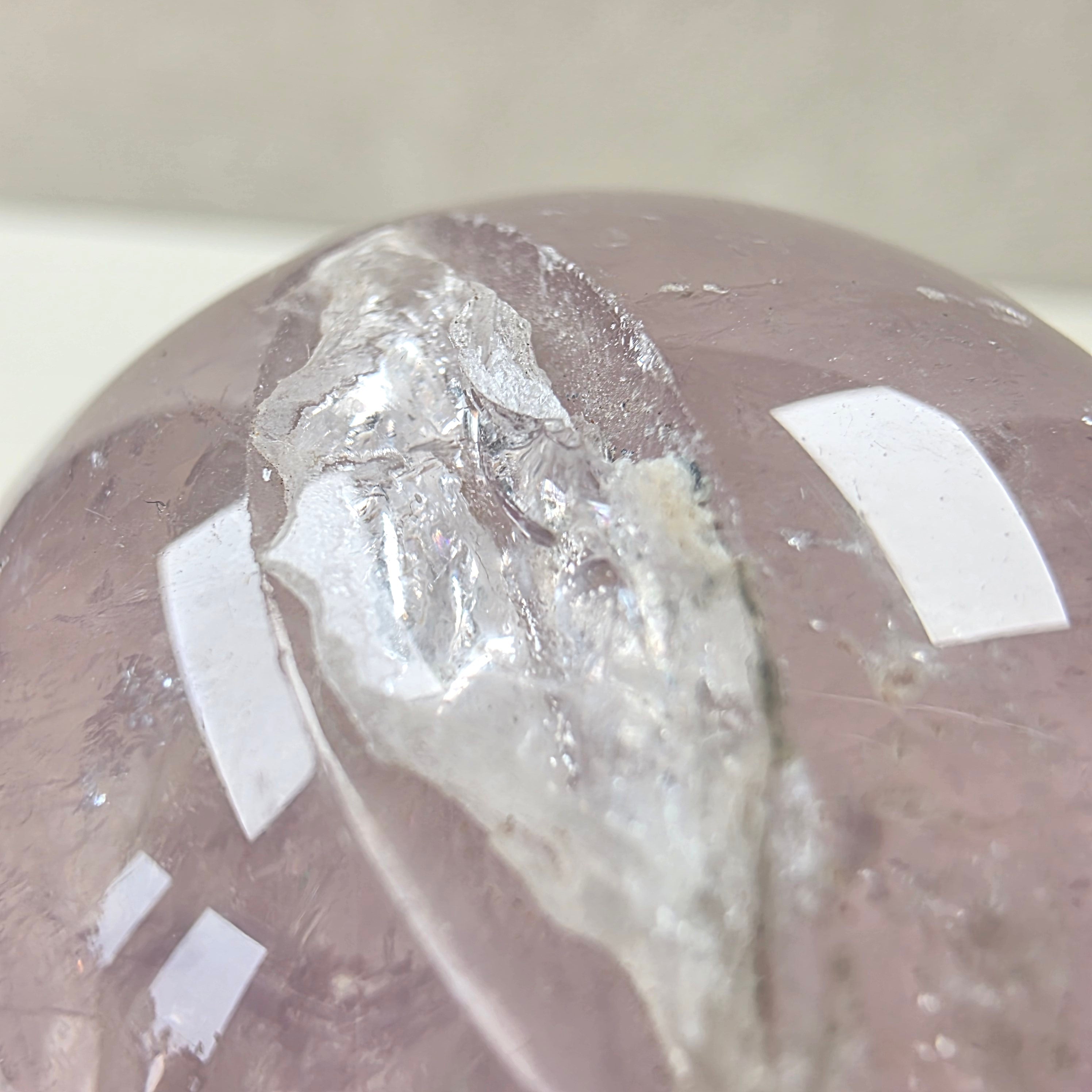 Amethyst Kugel +/- 0,168 kg Ø 5 cm
