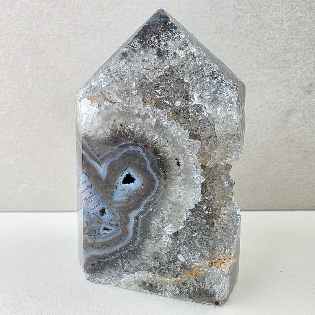 Calcedon blau +/- 0,336 kg 9x5,5x4 cm