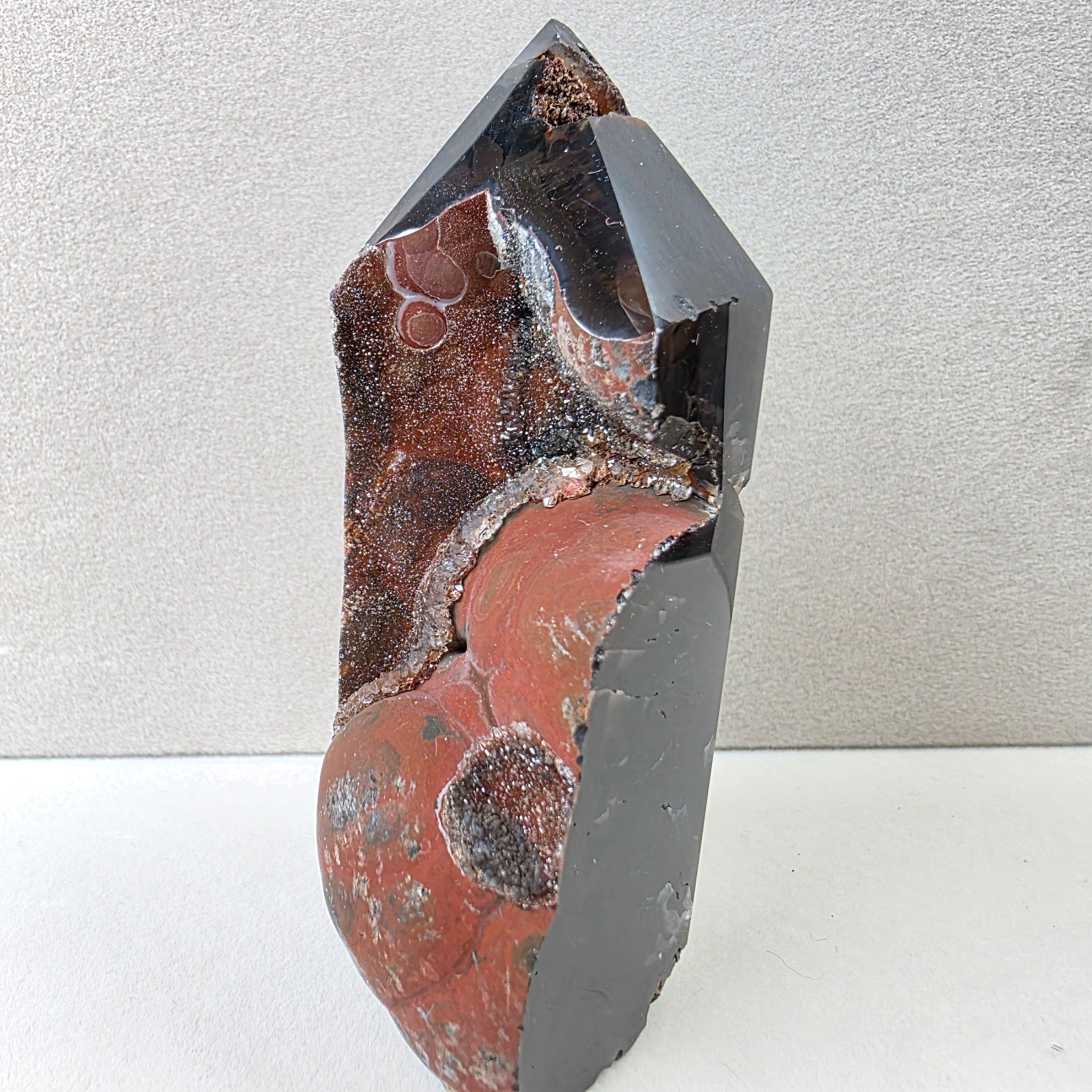 Calcedon +/- 0,146 kg 9x4x4 cm