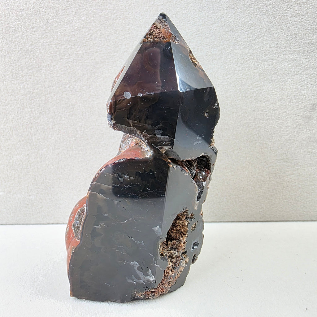 Calcedon +/- 0,146 kg 9x4x4 cm