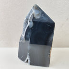 Calcedon +/- 0,277 kg 9x4,5x5 cm