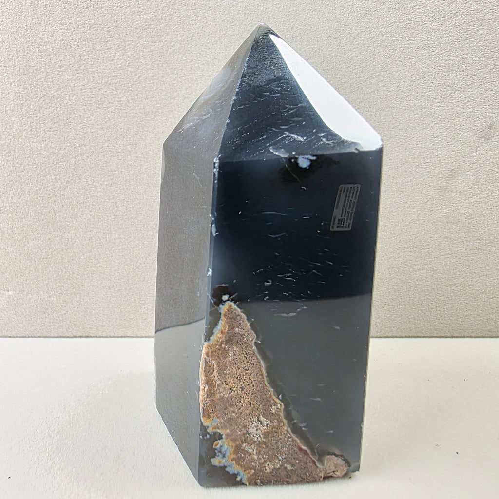 Calcedon +/- 0,277 kg 9x4,5x5 cm