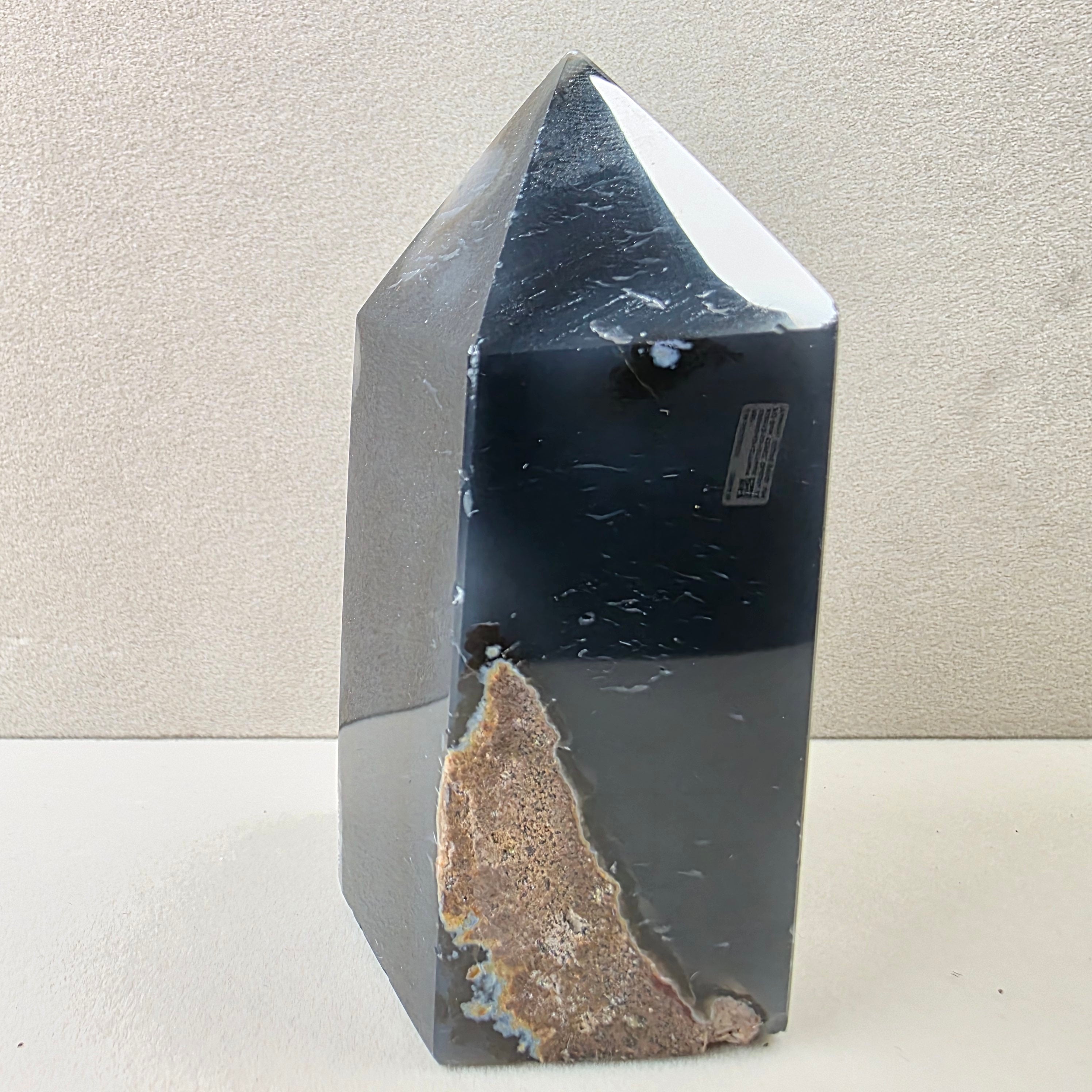 Calcedon +/- 0,277 kg 9x4,5x5 cm