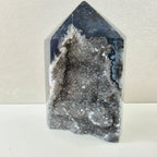Calcedon +/- 0,252 kg 9x5,5x3,5 cm