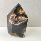 Calcedon schwarz +/- 0,160 kg 7x4,5x3,5 cm