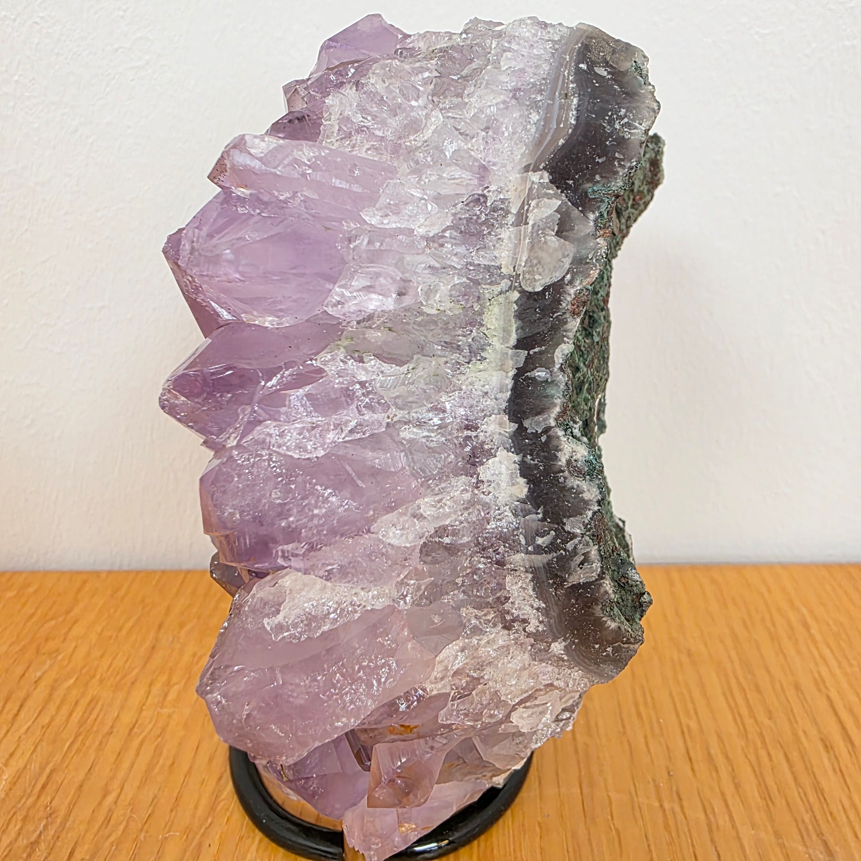 Amethyst +/- 1,379 kg 14,5x11x7 cm