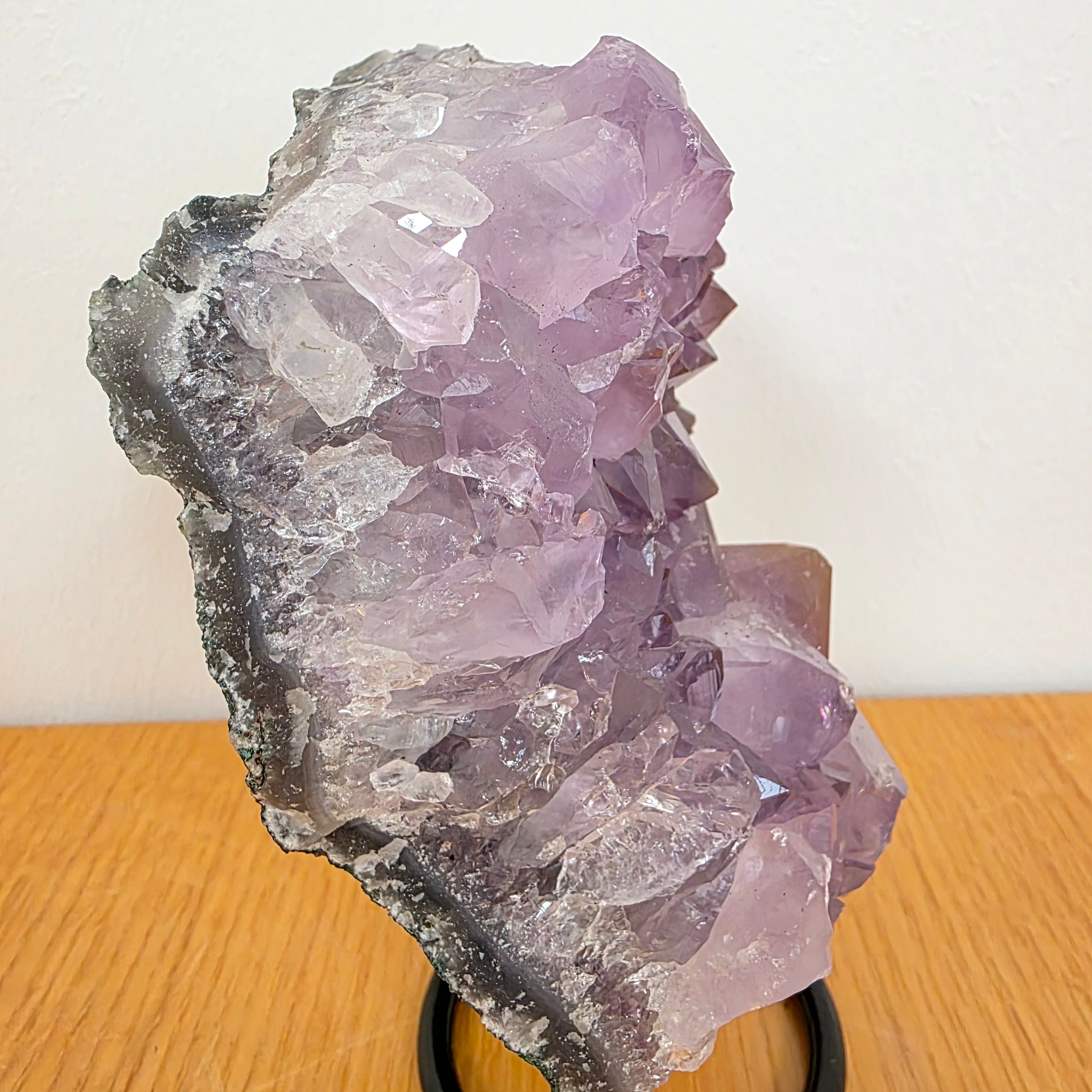 Amethyst +/- 1,379 kg 14,5x11x7 cm