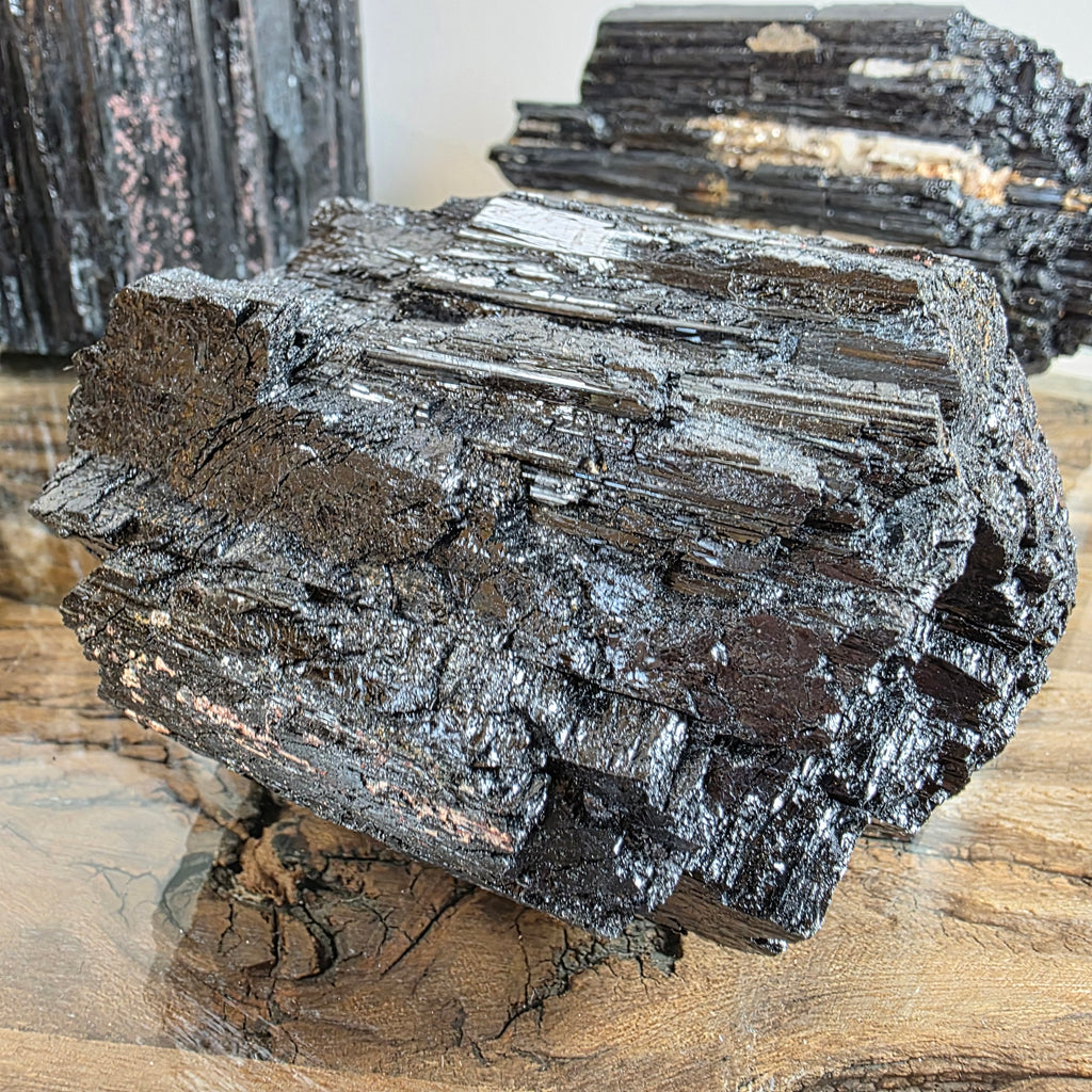 Turmalin Schörl +/- 1,54 kg 7x12x10 cm