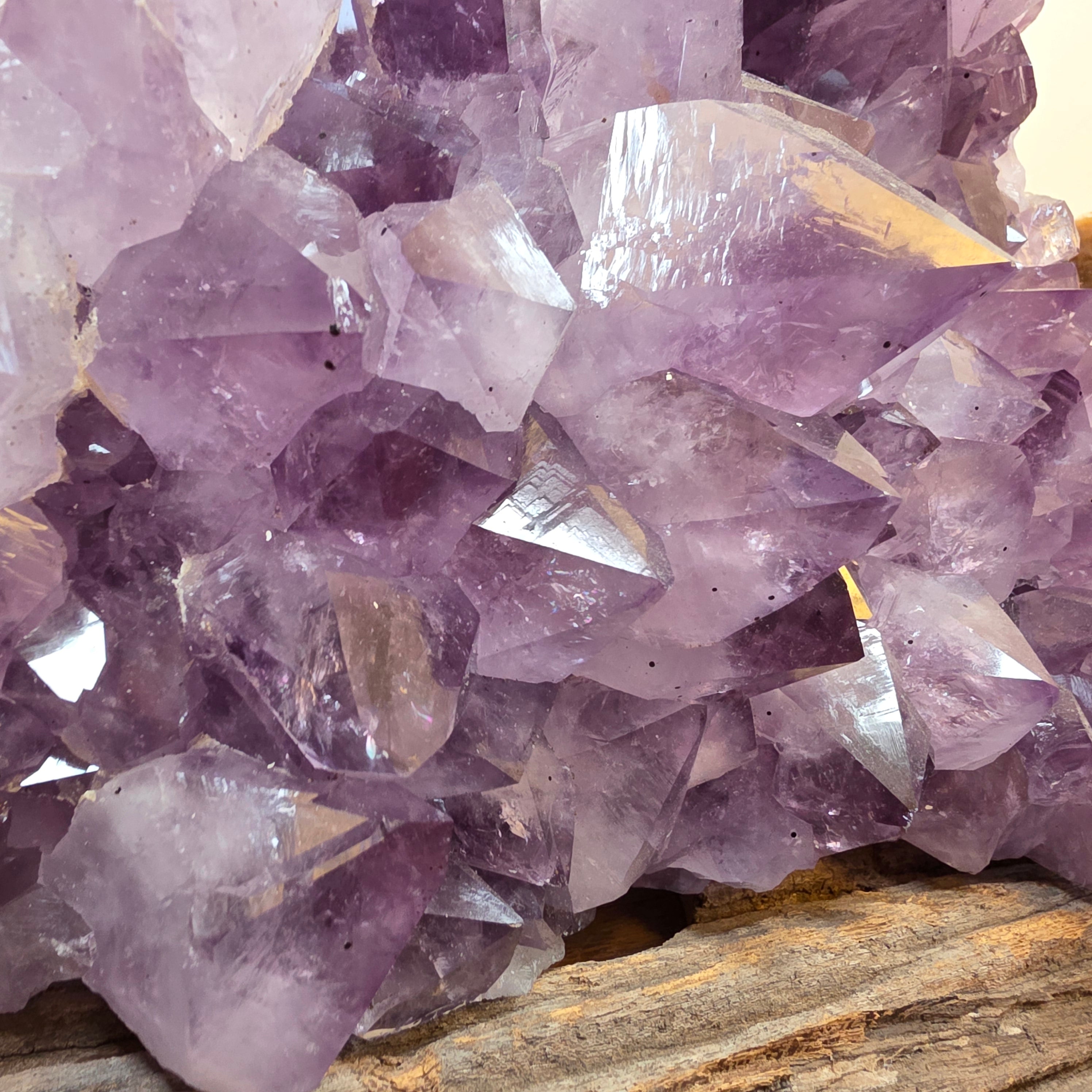 Amethyst +/- 11,87 kg 26x30x15 cm