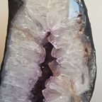 Amethyst +/- 41,45 kg 67,5x27x19 cm